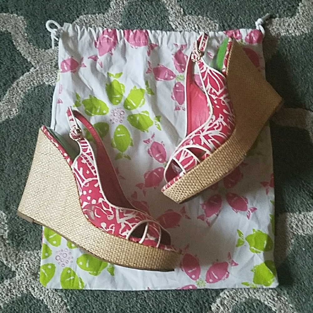 LILLY PULITZER Pink Wedges sz 6